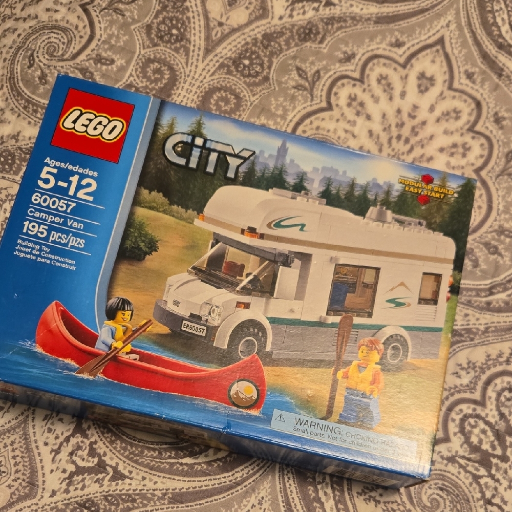 LEGO City Camper Van Set - White and Blue